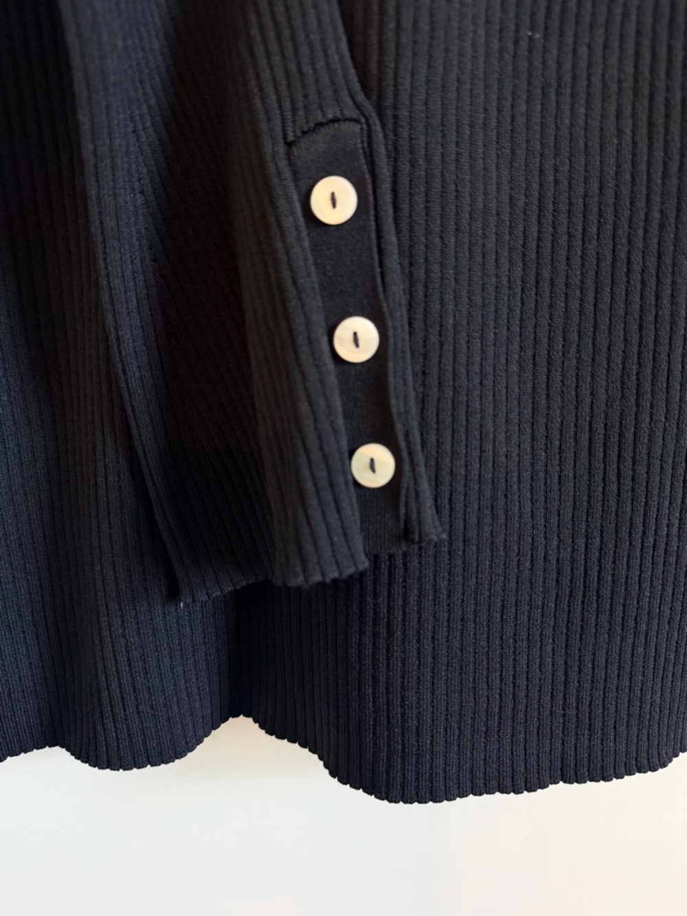 House of Harlow 1960 Black Ribbed Cardigan - Picture 2 of 6